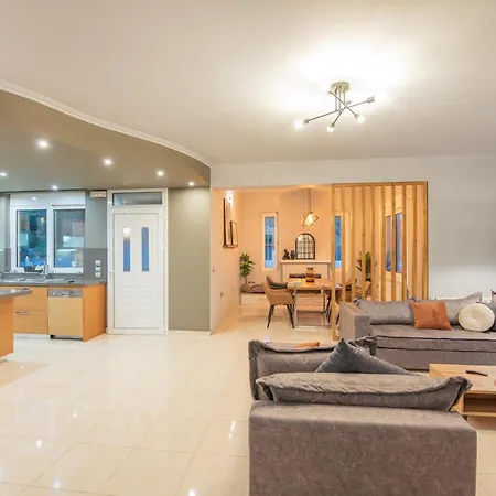 Whimsy Retreat Вилла *